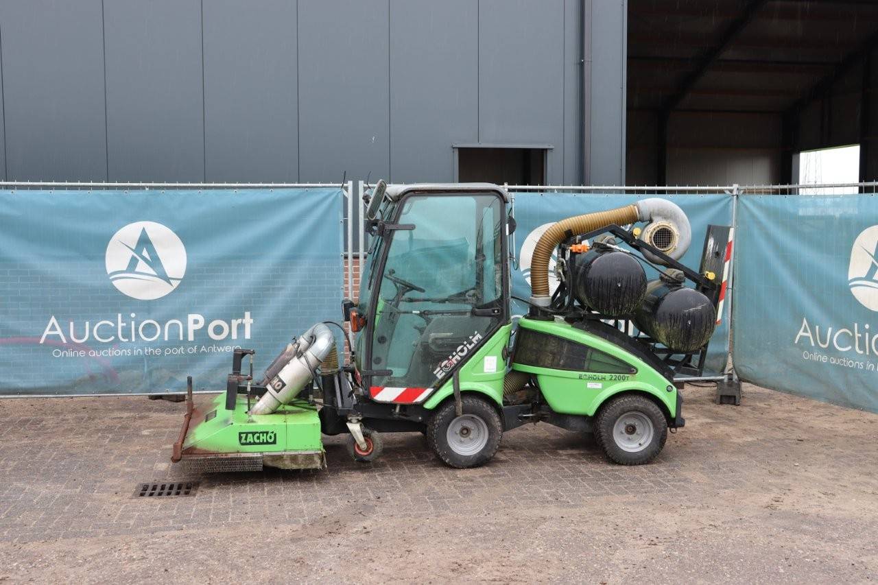 Tool carrier Egholm 2200T Diesel 2009 with weed burner image