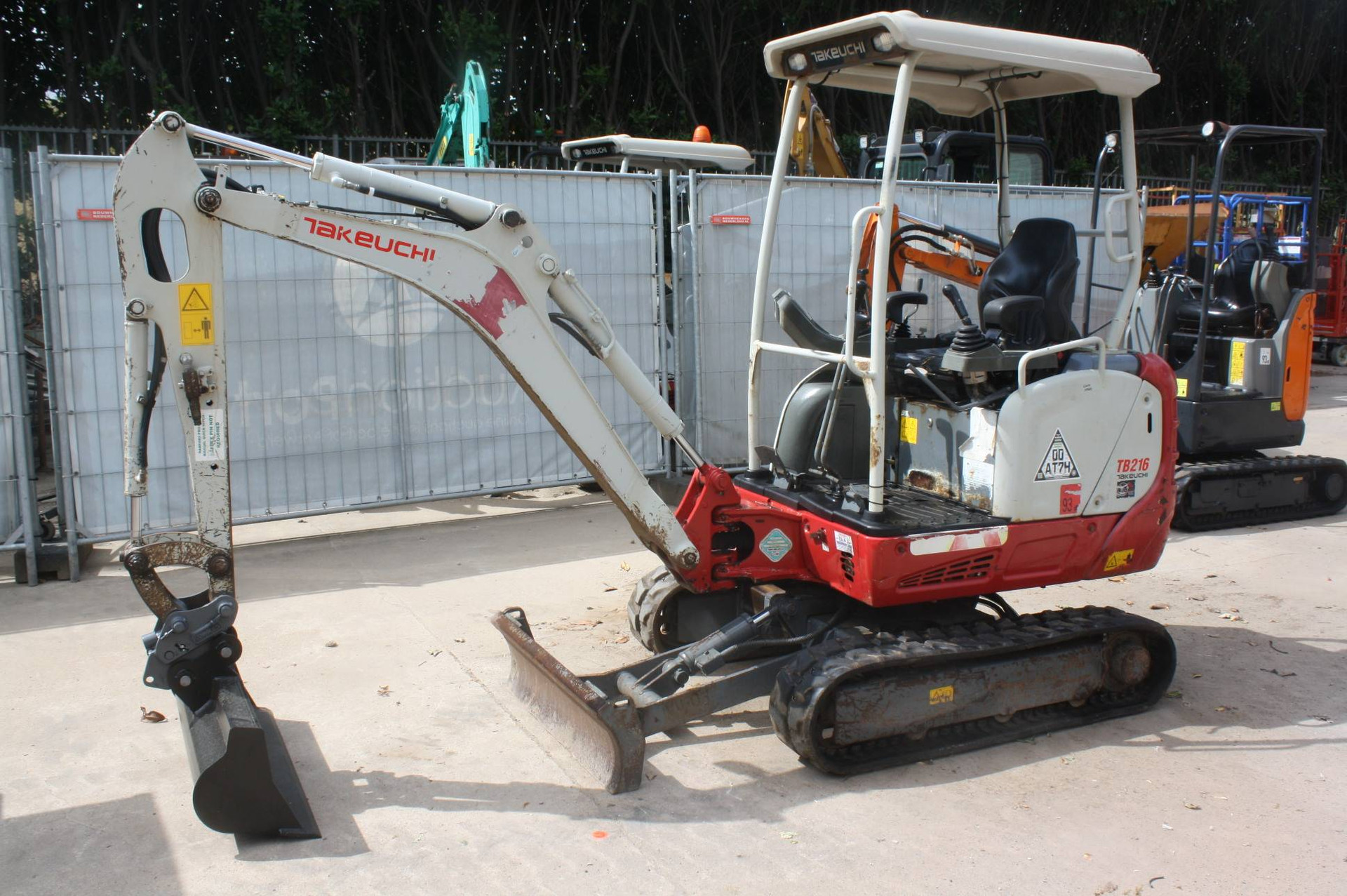 Mini excavator Takeuchi TB216 Diesel 2018 image