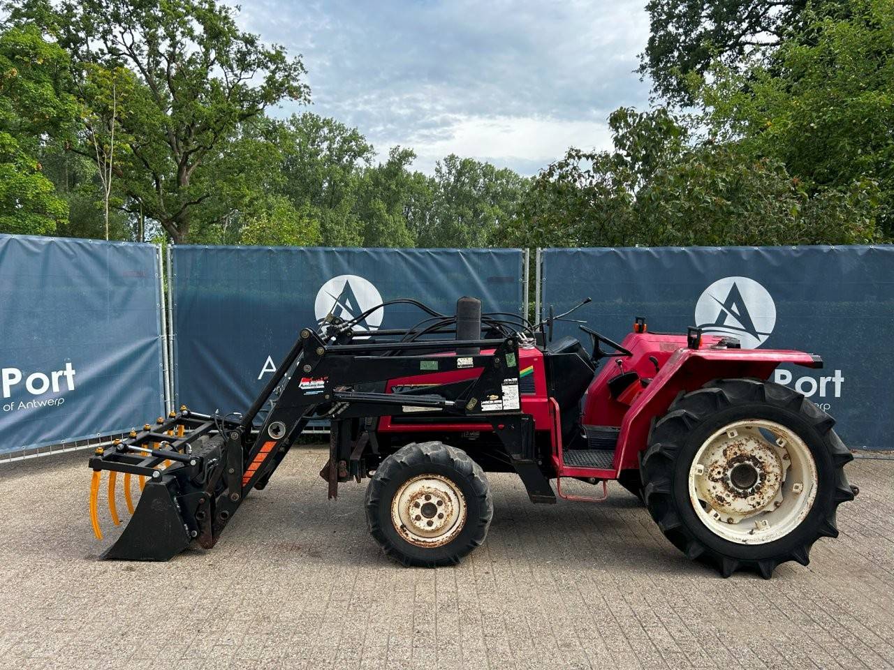 Mini tractor Yanmar FX28 Diesel image