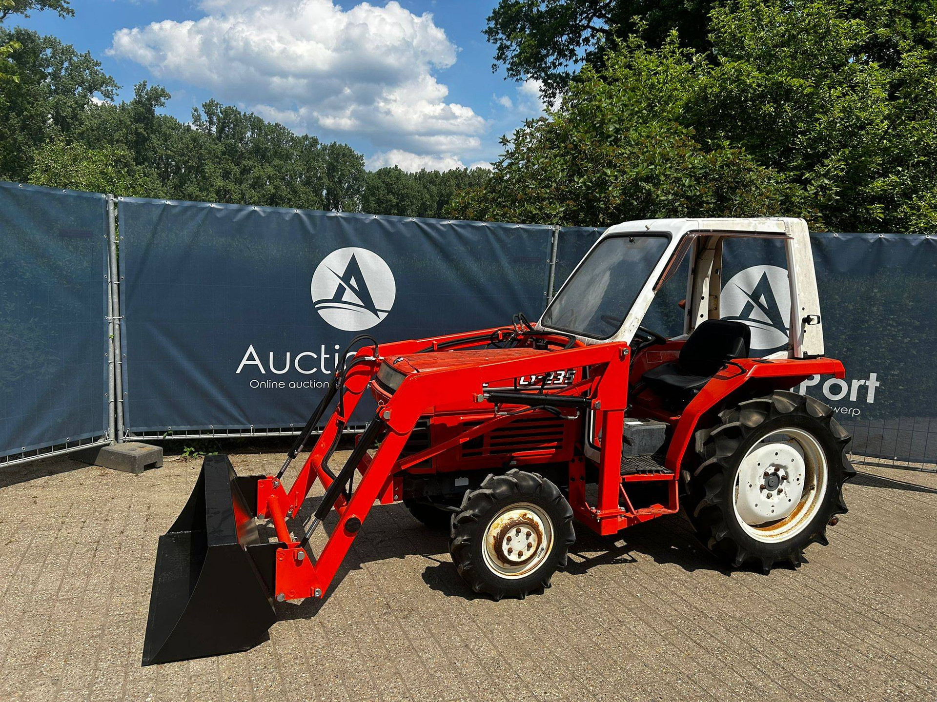 Kubota L1-235 Diesel Mini Tractor with New Front Loader image