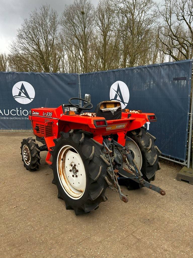 Mini tractor Kubota L1-235 PS Diesel 