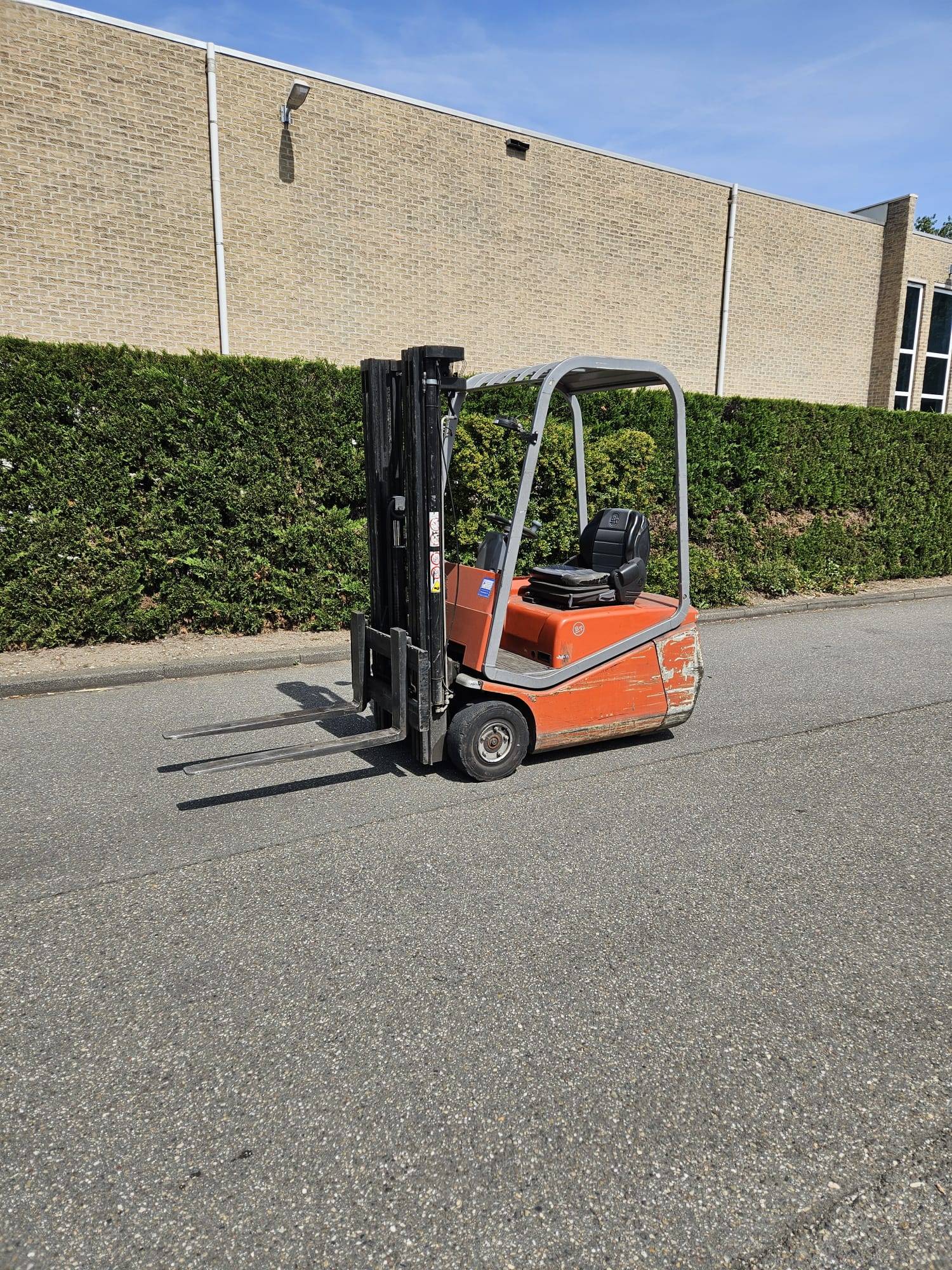 Forklift BT C3E1500 Electric 1500kg 2007 image