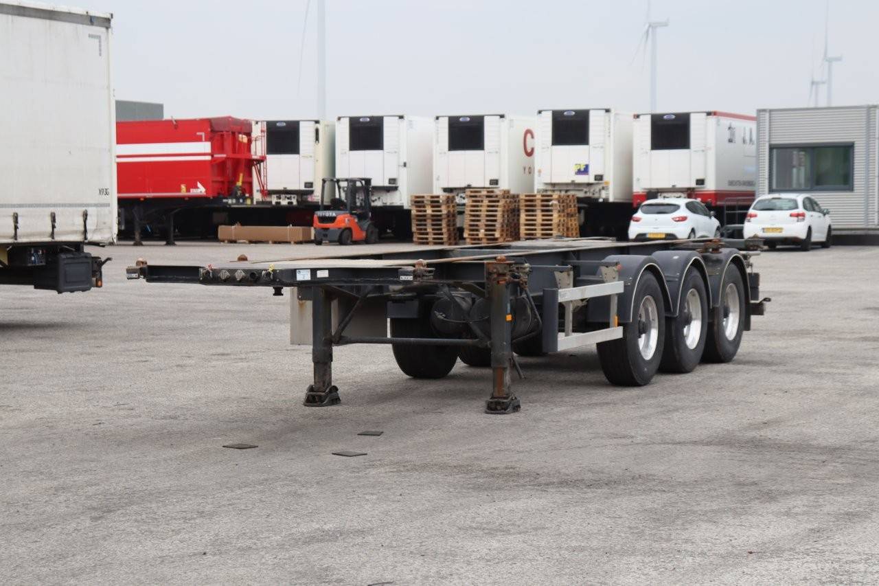 Container chassis Burg BPO 12-27 CCXGX 2004 image