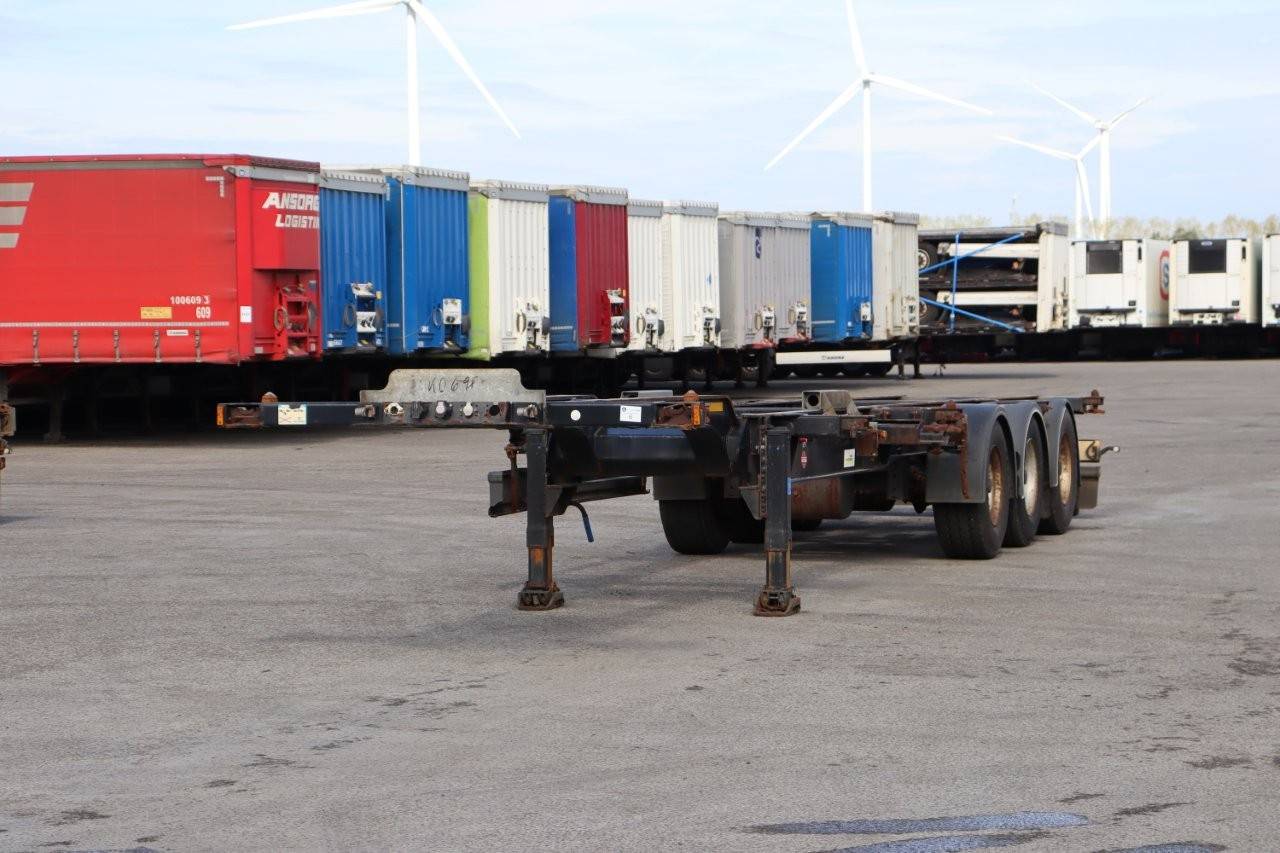 Container chassis Kässbohrer 2007 image