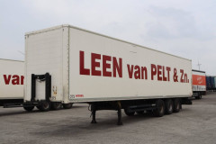 Closed Semi-trailer Gehl S24 2012
