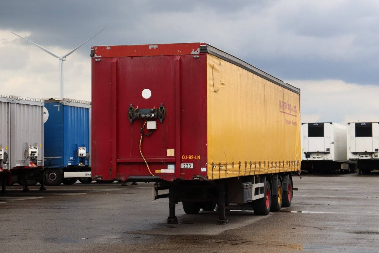 Curtainsider trailer Pacton TRD345 2006 image