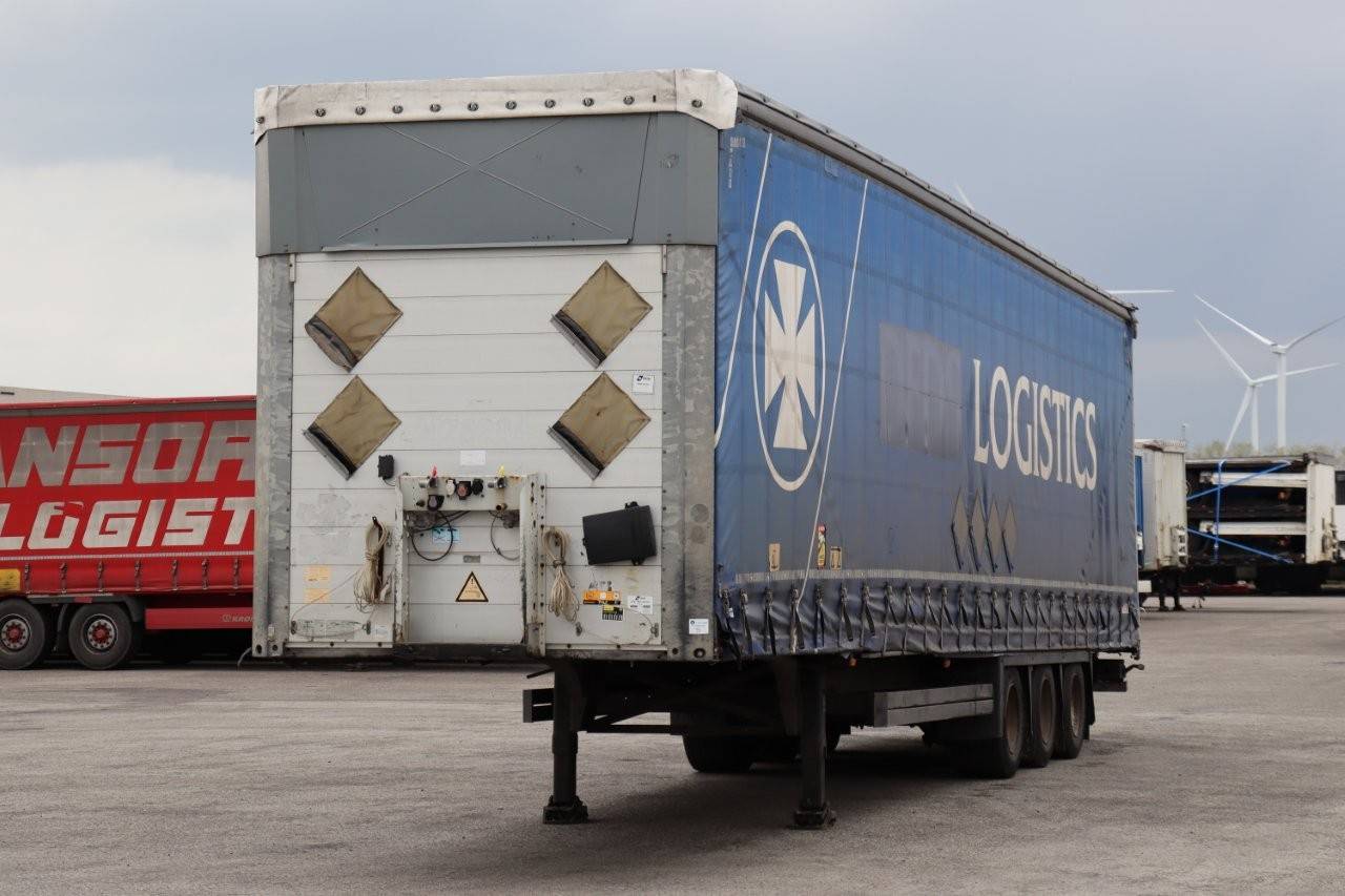 Schmitz Cargobull sliding tarpaulin trailer N/A 2013 image