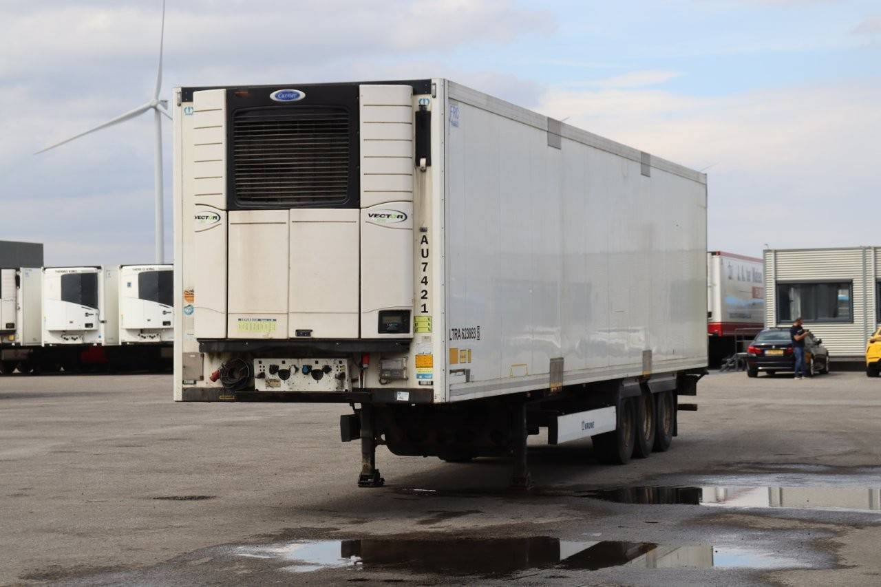 Closed Trailer Krone SD 2014 image