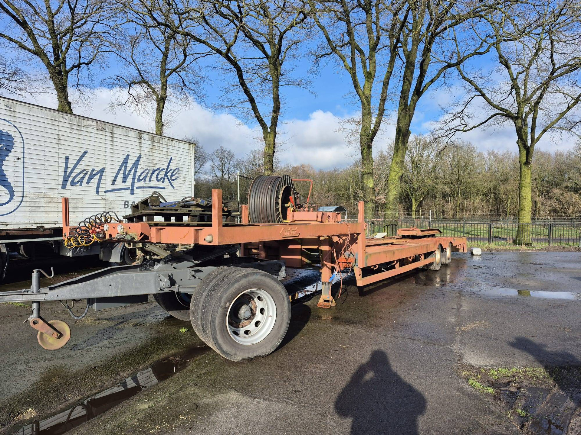 Nooteboom low loader image