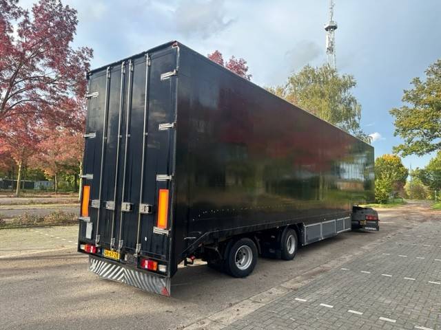 Closed Trailer Jumbo T020ZS 1997 image