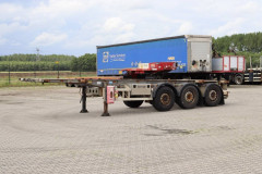 TURBO'S HOET 20FT/30FT ADR (FL AT OX) empty weight: 3,720kg liftaxle SAF disc