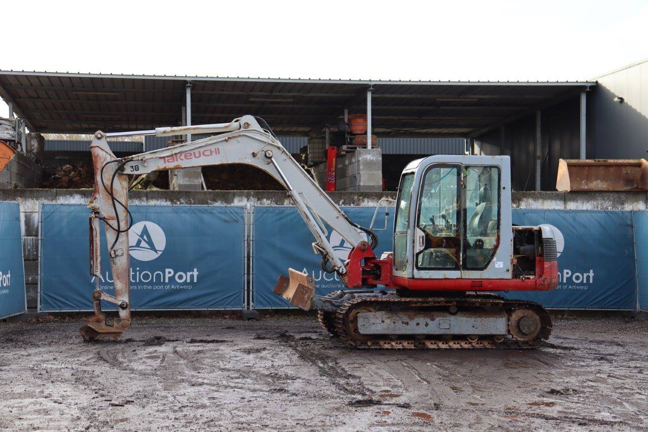 Crawler excavator Takeuchi TB175 Diesel 2001 image