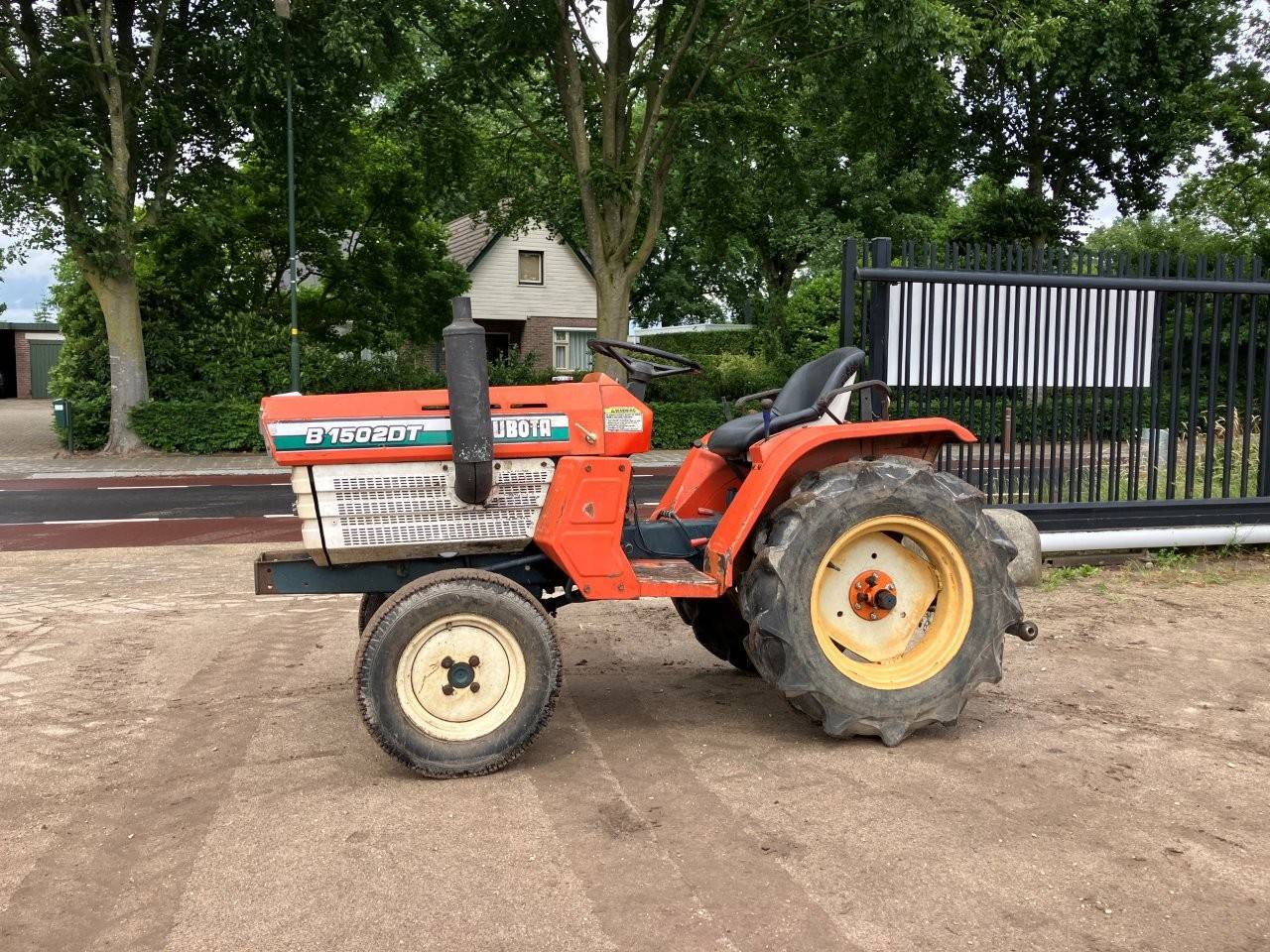 Mini tractor Kubota B1502DT Diesel image