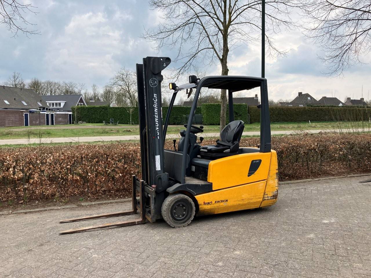 Forklift Jungheinrich EFG 216 Electric 1550kg 5.0m 2008 image