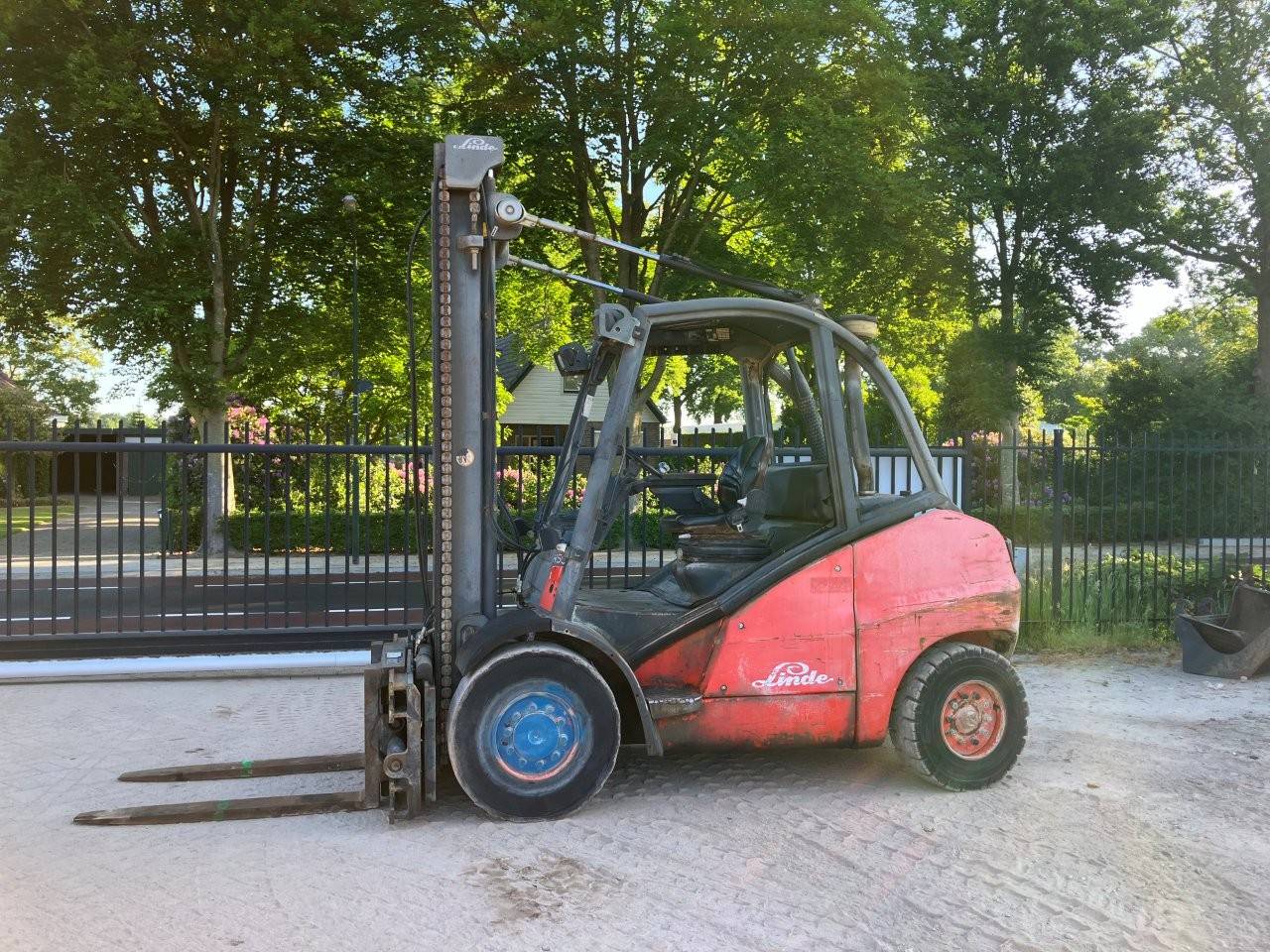 Forklift Linde H50D Diesel 5000kg 2005 image