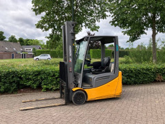 Forklift Jungheinrich EFG 216K Electric 1600kg 5.0m 2017