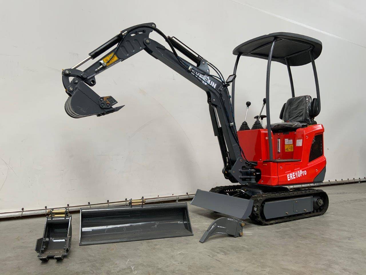 Mini excavator Everun ERE10Pro Diesel 9.5hp 2025 image