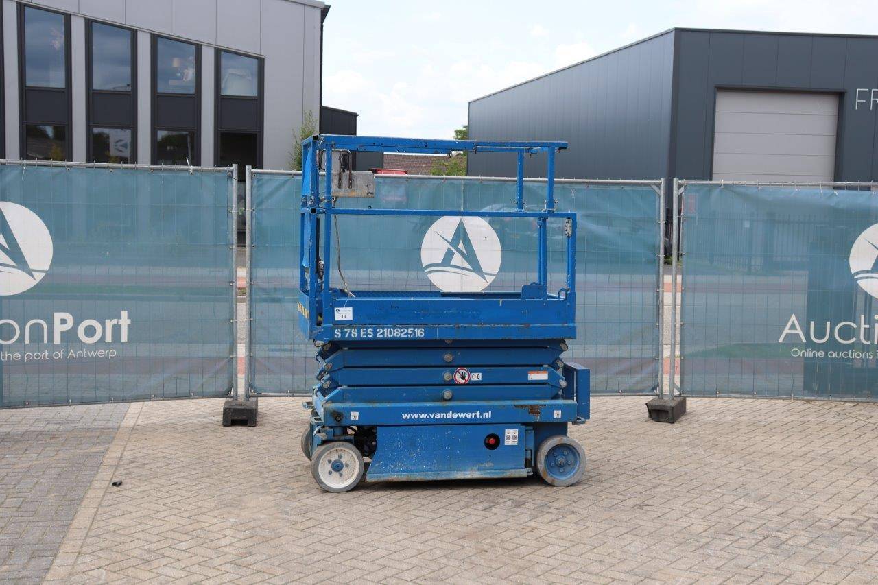 Scissor lift Skyjack SJIII-3219 Electric 8m image
