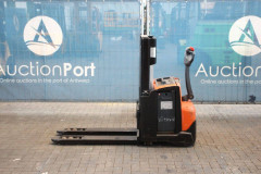 Stacker BT SWE140L Electric 2000kg 2015