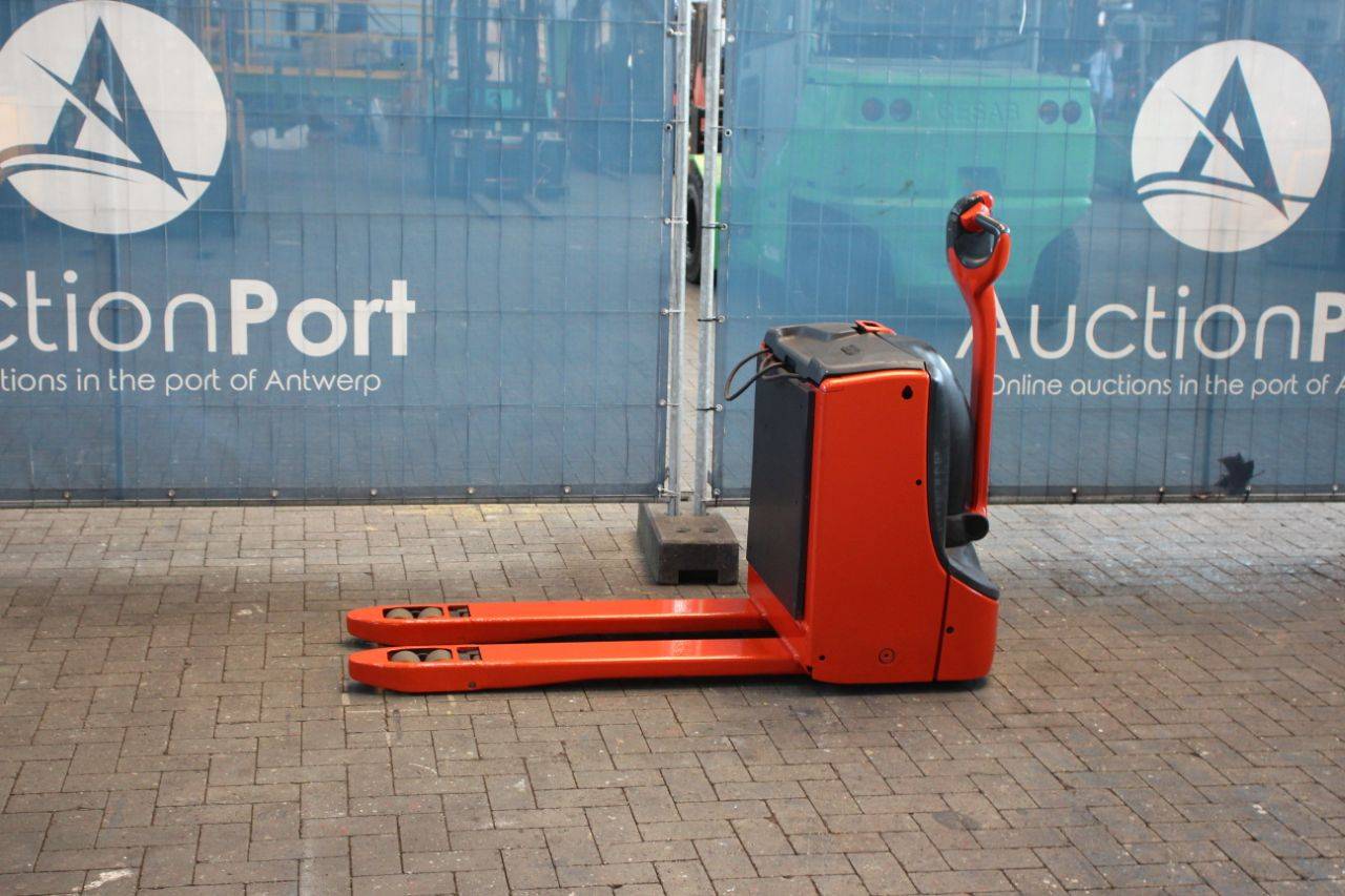 Pallet truck T16 Electric 1600kg 2019 image