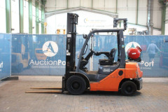 Forklift Toyota 4Y ECS LPG 2500kg 4.0m 2009