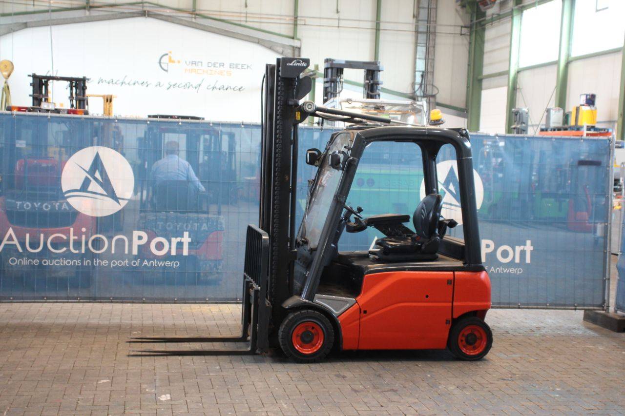Forklift Linde E16 Electric 1600kg 4.0m image