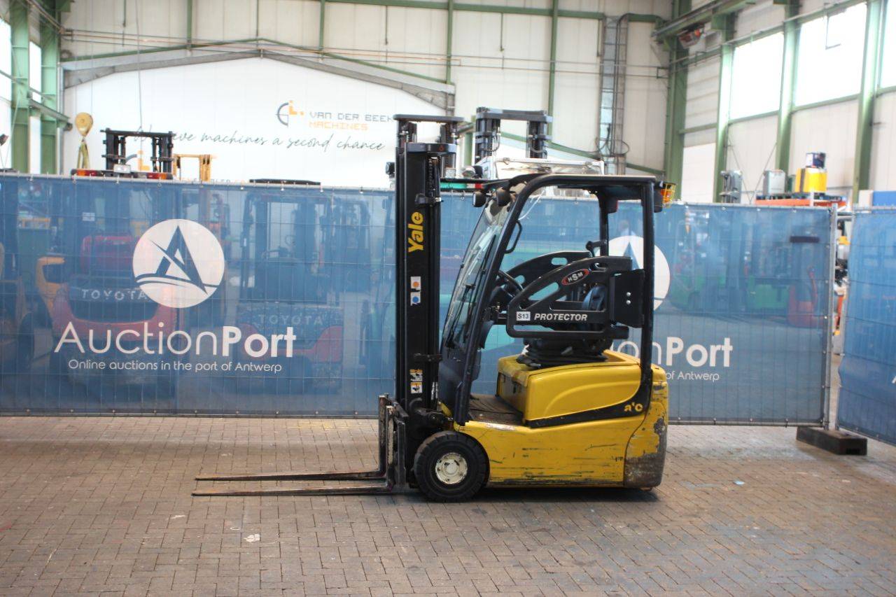 Forklift Yale ERP16VT SWB Electric 1600kg 3.36m 2009 image