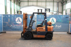 Forklift Toyota 20 LPG 2000kg 3.3m