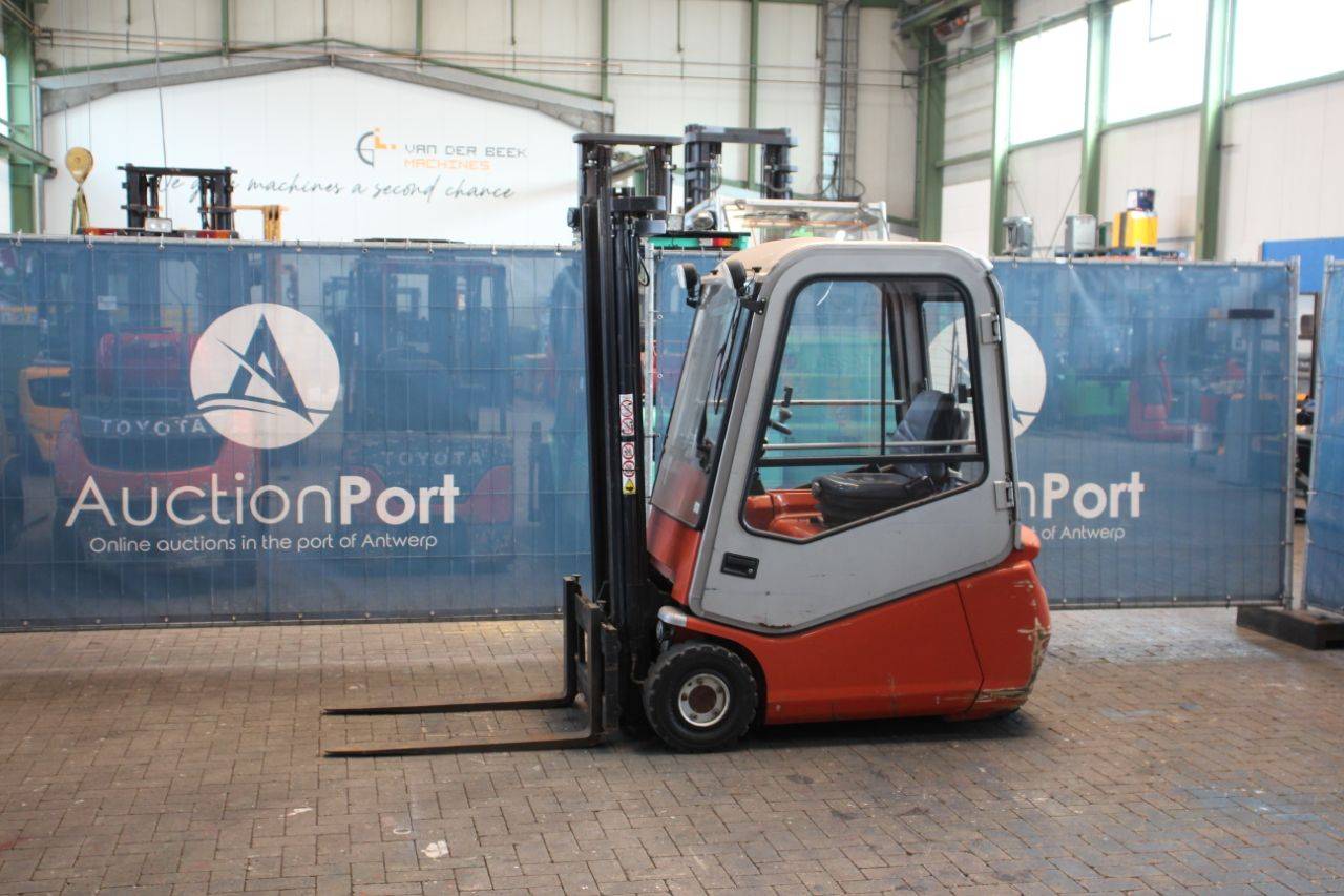Forklift Toyota C3E150 Electric 2500kg 3.3m 2007 image