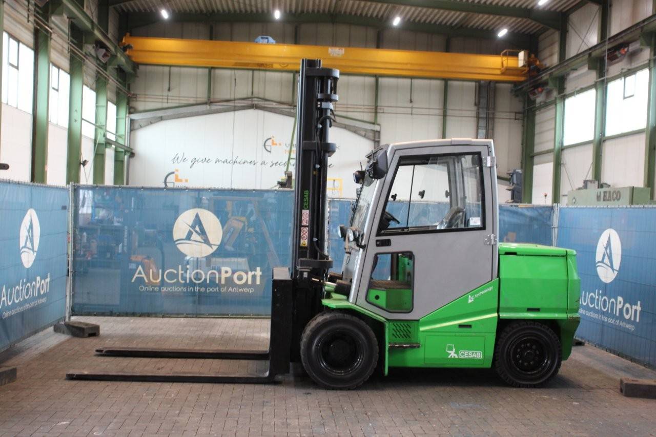 Forklift CESAB ECO/P70 Electric 7000kg 4.5m 2009 image