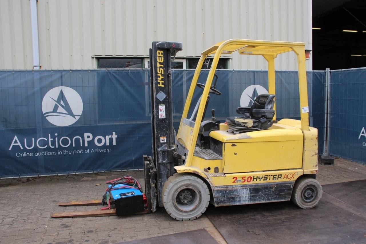 Forklift Hyster J2.50ACX Electric 2500kg 3.16m 2004 image