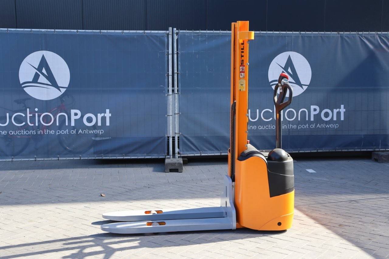 Stacker Still Electric 1.7m image