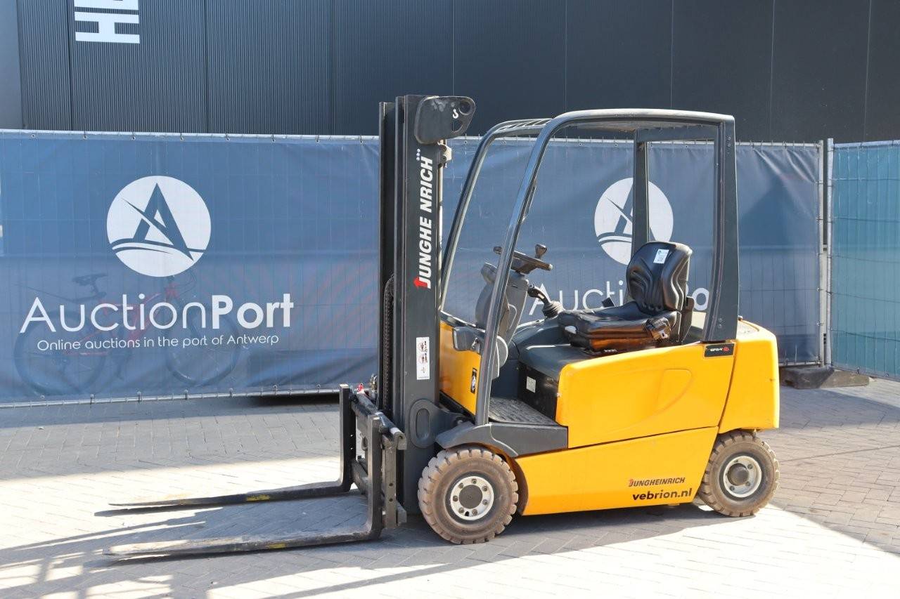 Forklift Jungheinrich EFG-V 16 Electric 1600kg 4.5m 1999 image