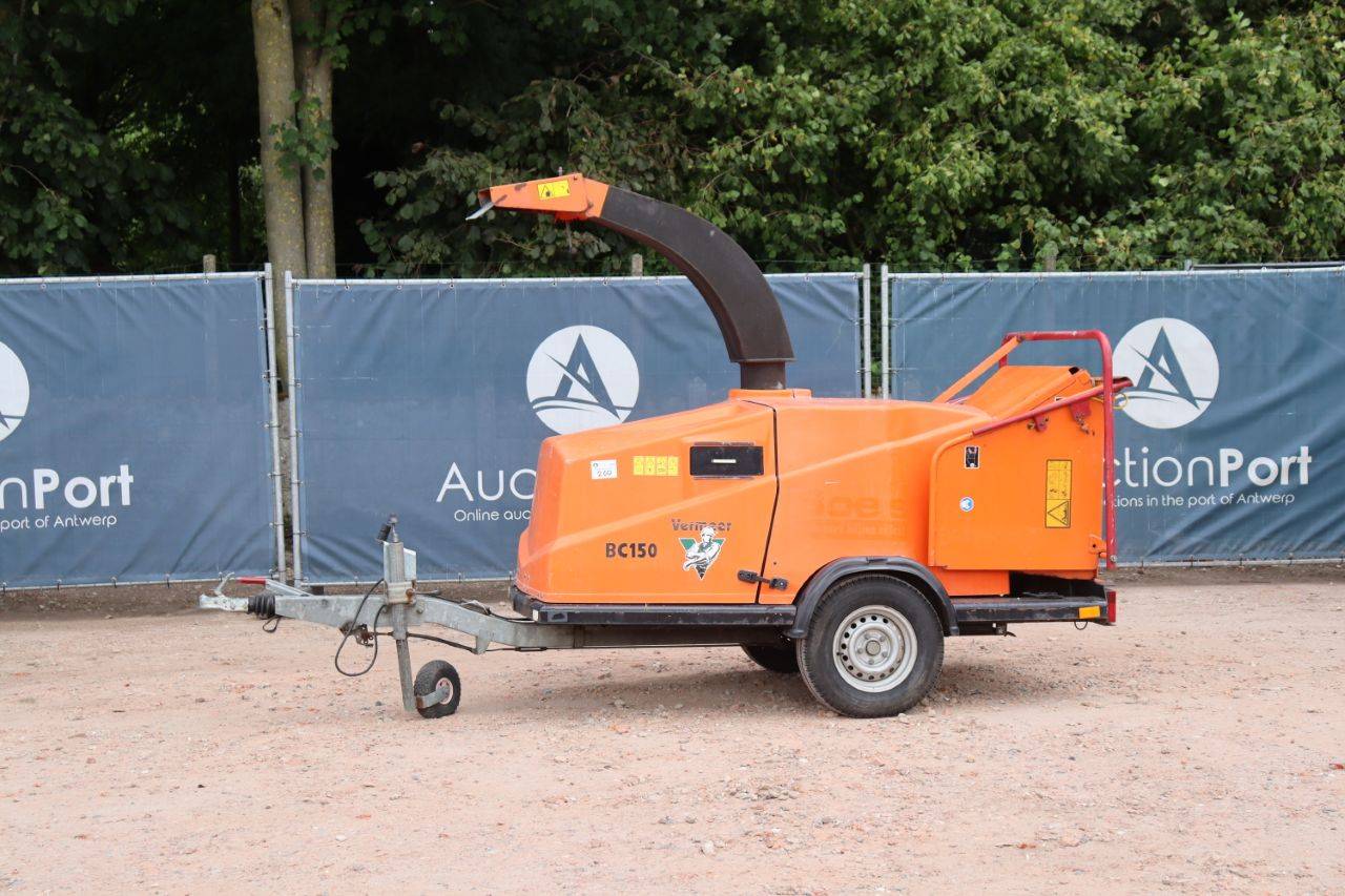 Vermeer V1505 Diesel Wood Chipper image