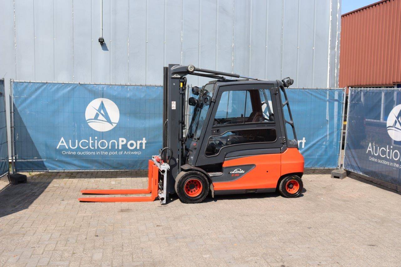Forklift Linde E35L-01 Electric 3500kg 3.1m 2018 image