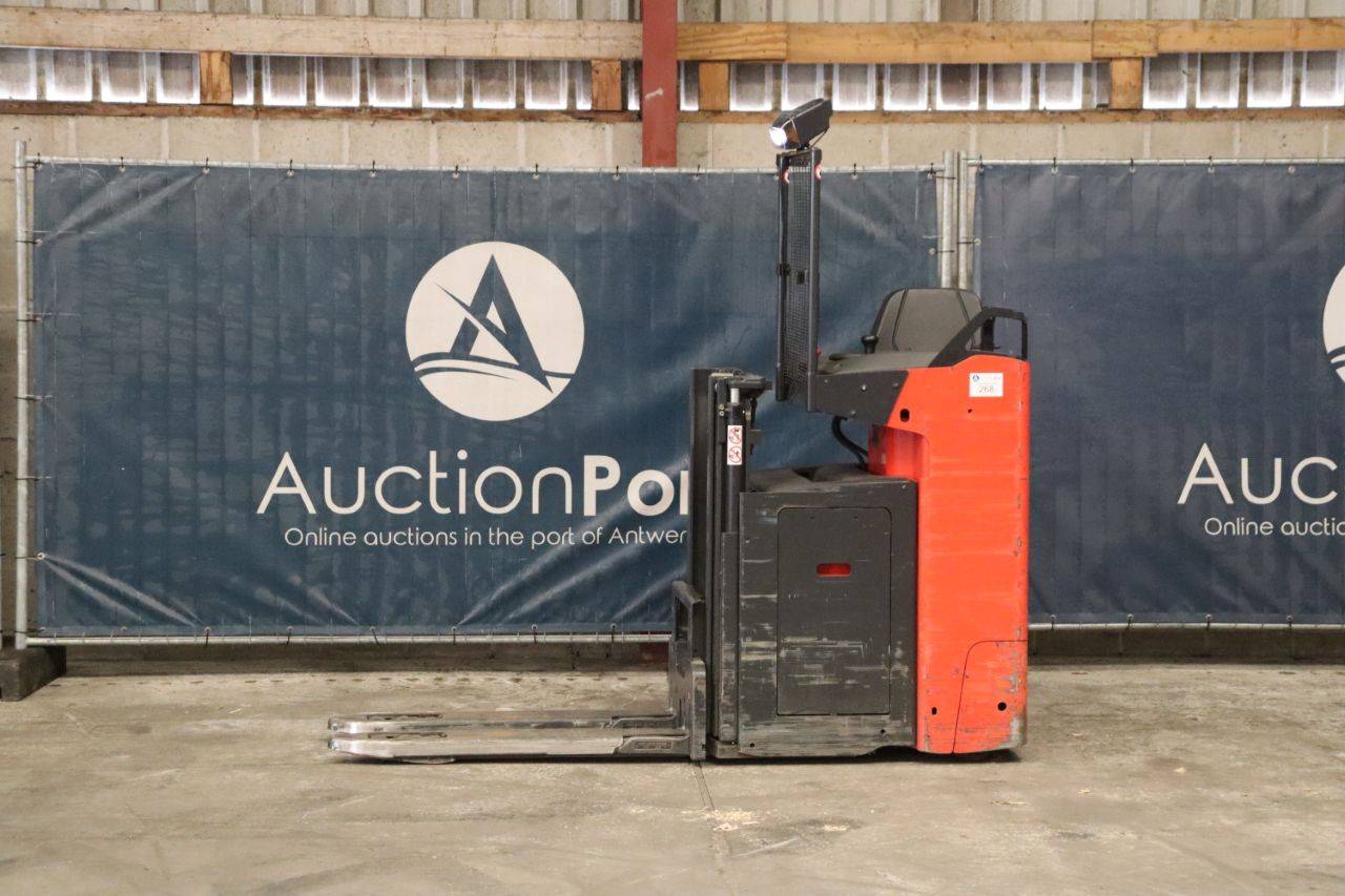 Stacker Linde D12 Electric 2000kg 1.8m 2019 image