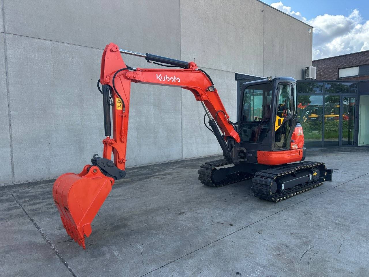 Crawler excavator Kubota KX155-3SZ Diesel 2012 image