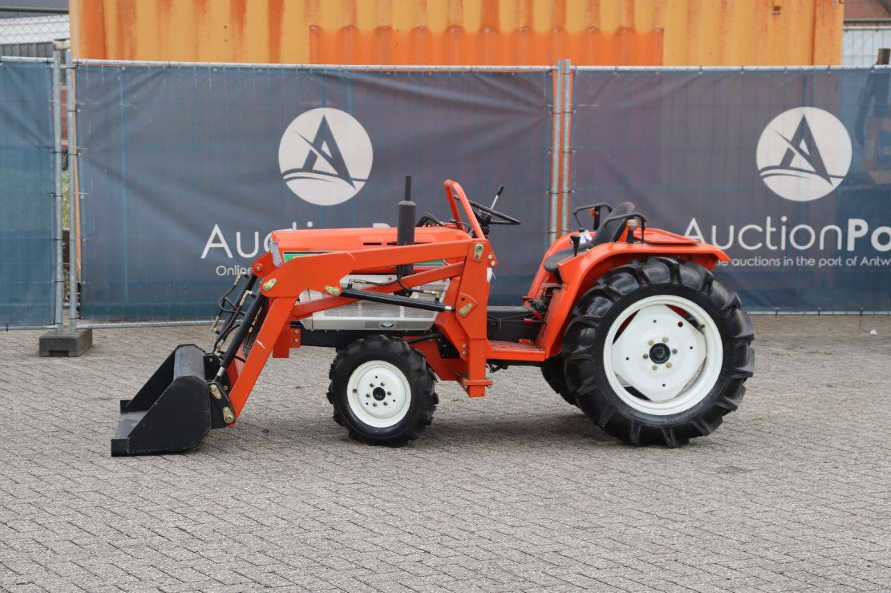 Mini tractor Kubota B1702DT Diesel image