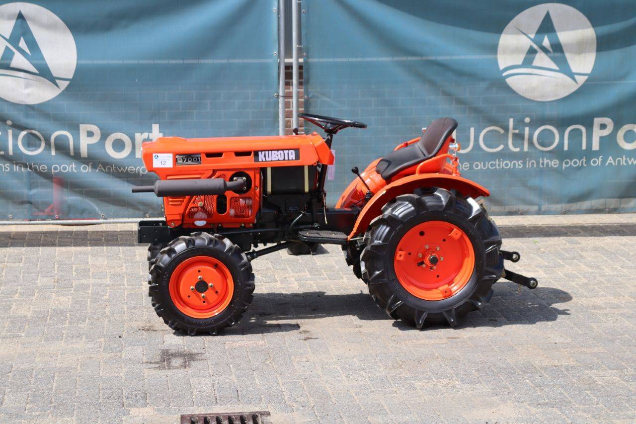 Mini tractor Kubota B7001 Diesel image