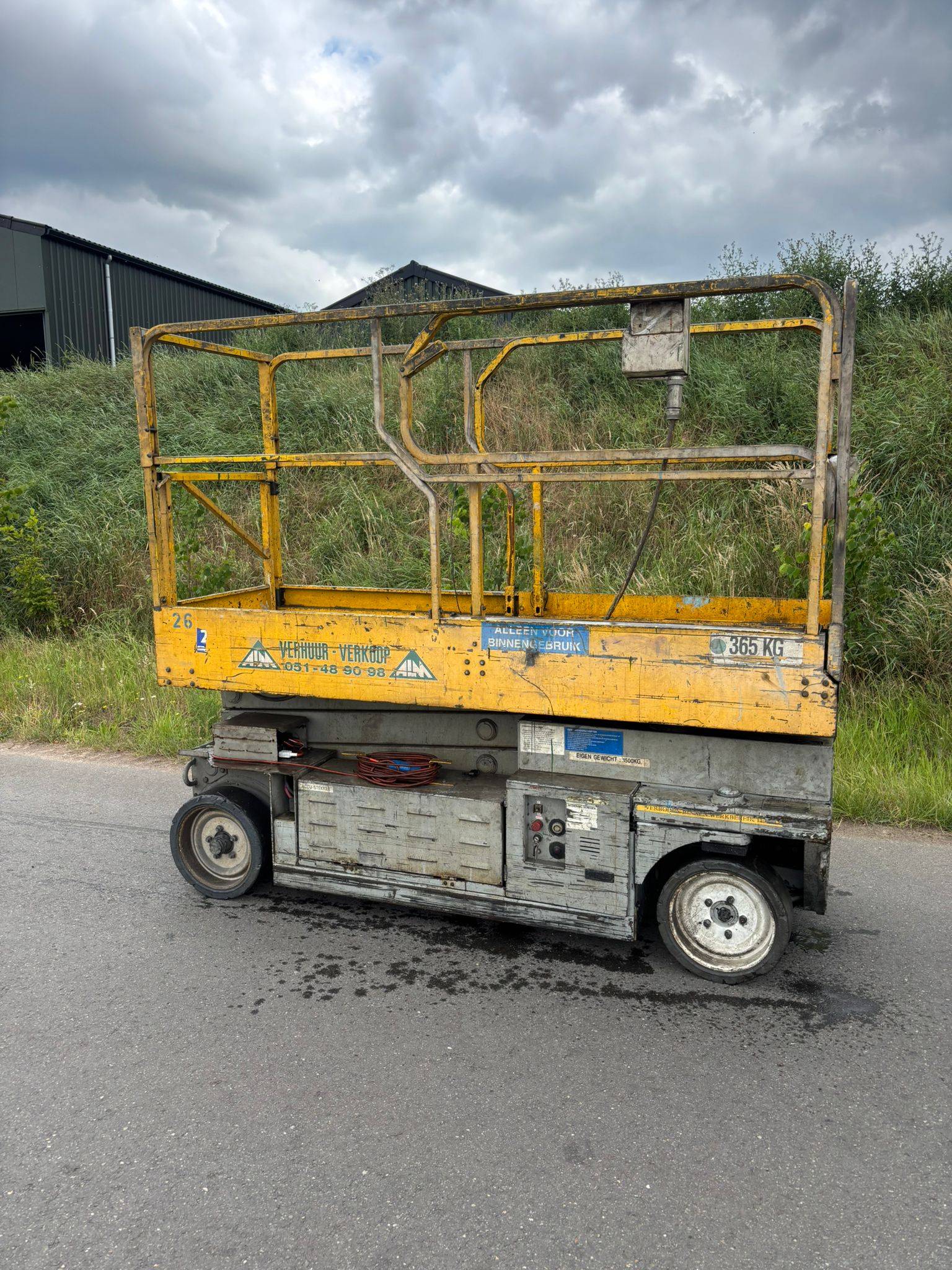 Custers 2033 ES Electric Scissor Lift 8m 1997