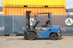 Forklift Toyota 02-8FDF30 Diesel 3000kg 2012