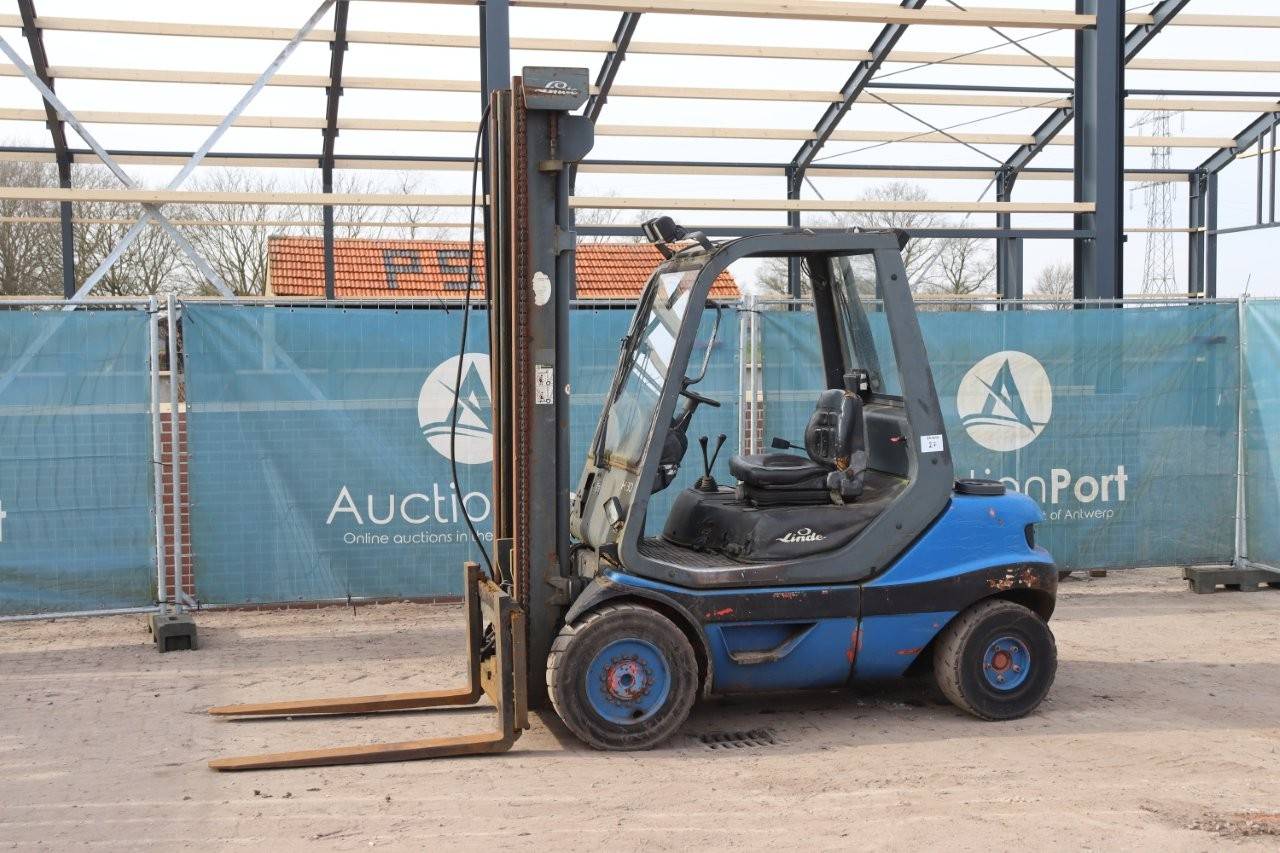 Forklift Linde H30D-03 Diesel 3000kg 2002 image