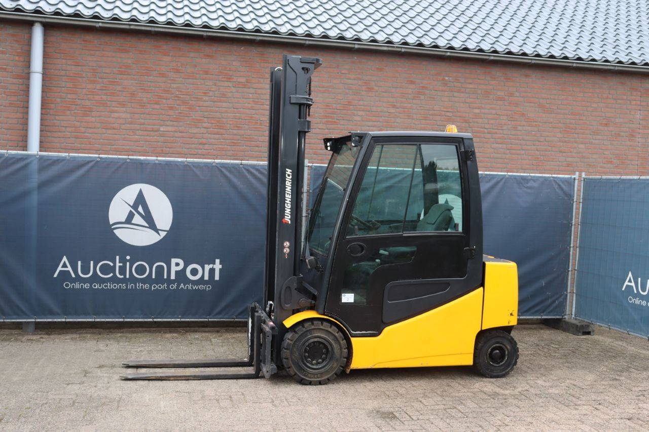 Forklift Jungheinrich EFG 425s Electric 2500kg 2015 image