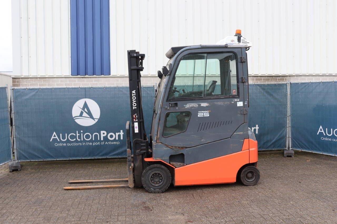 Forklift Toyota 8FBMT25 Electric 2500kg 2016 image