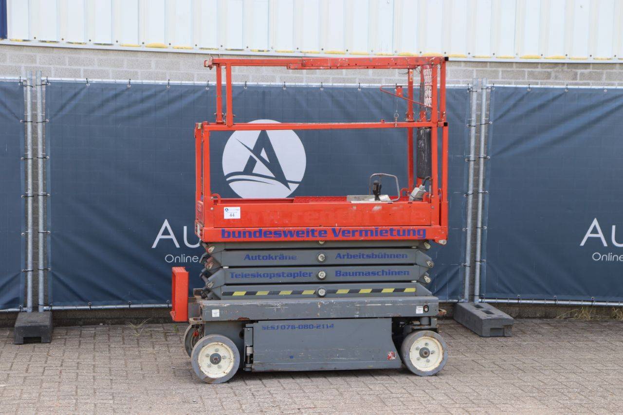 Scissor Lift Skyjack SJ III-3219 Electric 7.79m 2014 image