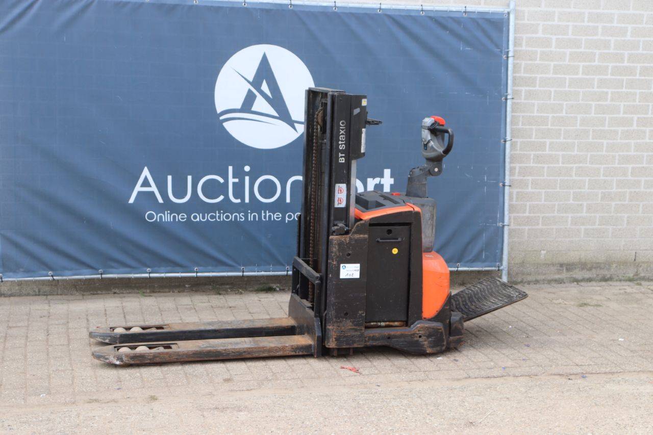 Stacker BT SWE200D Electric 1000kg 2.0m 2016 image