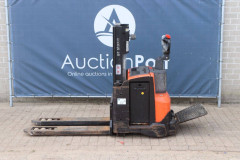 Stacker BT SWE200D Electric 1000kg 2.0m 2016