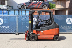 Fenwick-Linde E30-03/600 Electric Forklift 3000kg 4.45m 2011