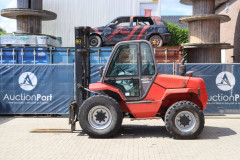 Ruw-terreinheftruck Manitou M30-4 Turbo Diesel 3000kg 2011
