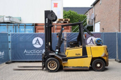 Yale LPG 6000mm forklift